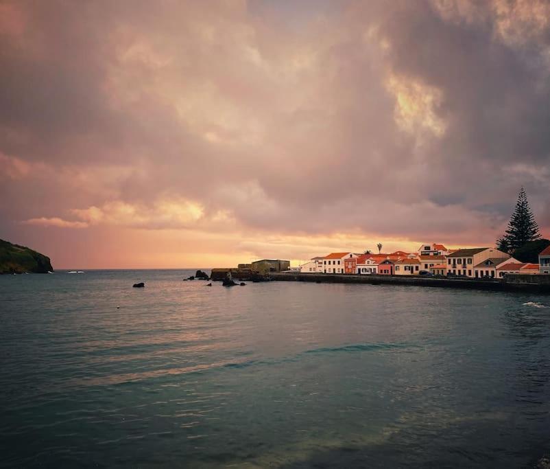 Relaxing House By The Beach - Casa Rosa Horta  Eksteriør bilde
